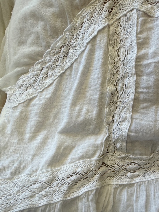 Summer Top - Picture 4 of 4